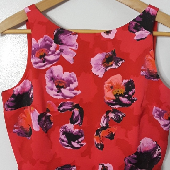 BANANA REPUBLIC STUNNING FLORAL DRESS - Picture 2 of 8